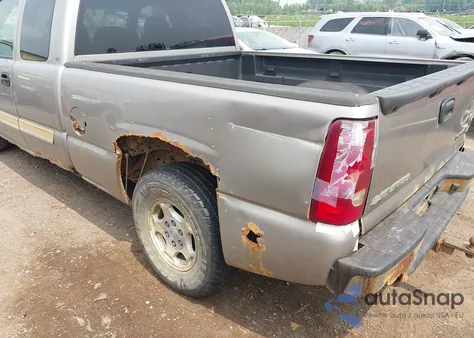 2003 Chevrolet Silverado 1500 Ls z USA, uszkodzony, nr VIN 2GCEC19T331187694